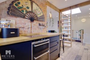 Photo 18- click for photo gallery